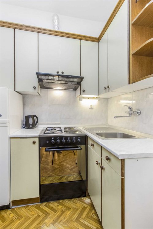 Skelin A4 studio no.1