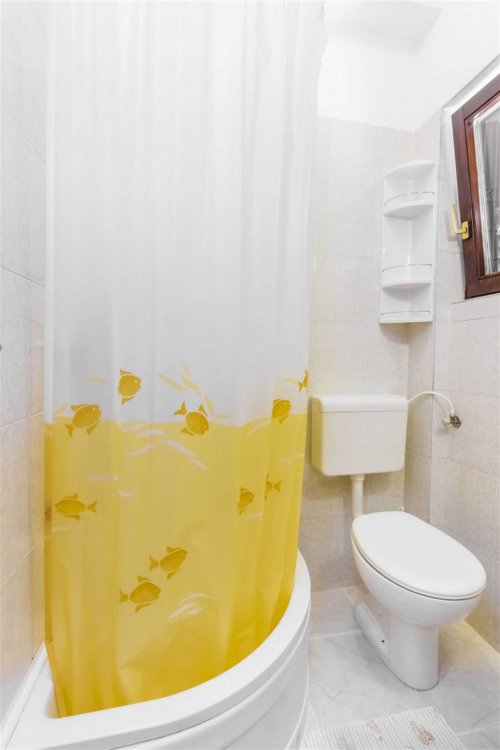 Skelin A4 studio no.1