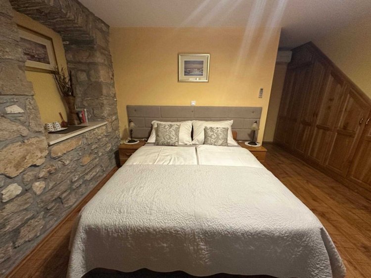 Paola Room no.1