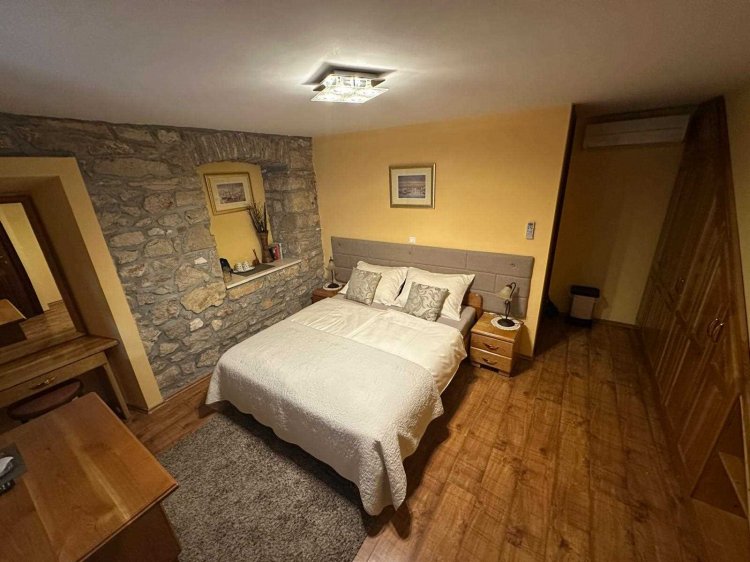 Paola Room no.1