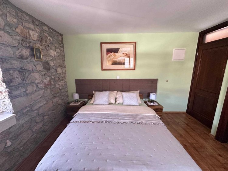 Paola Room no.3