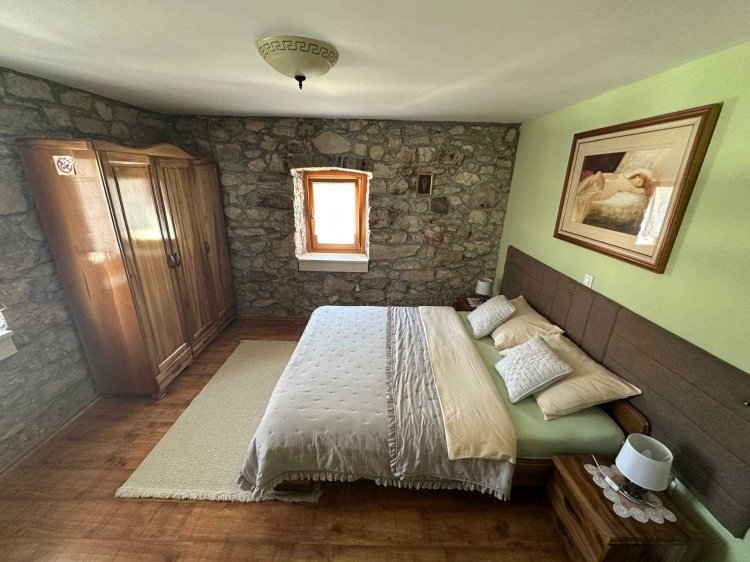 Paola Room no.3