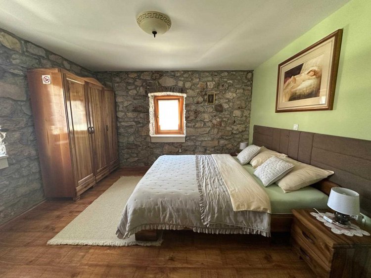 Paola Room no.3