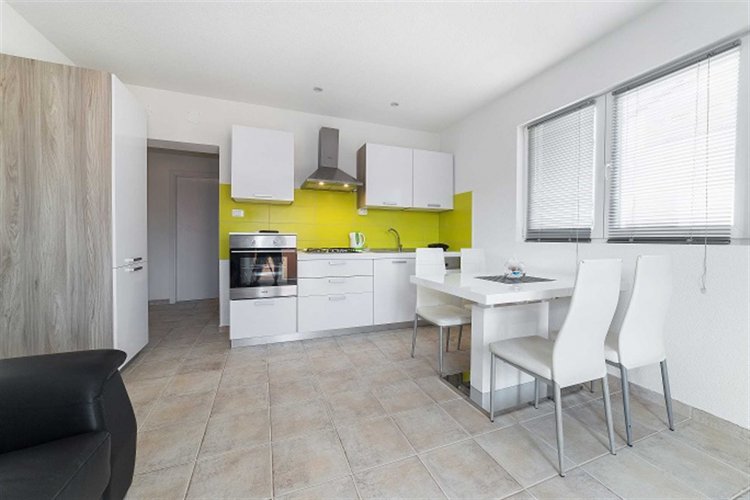 Marina A2+1 no.3 (1000-MVS)