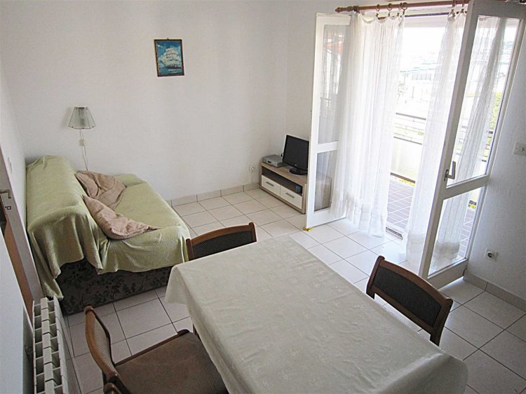 Smilja 2+1D (1005-RVS-A1)