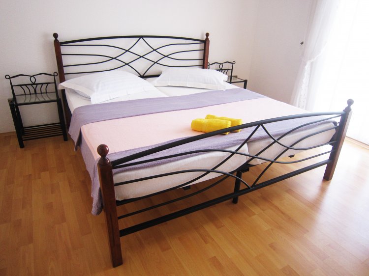 Susnja Apartment A8
