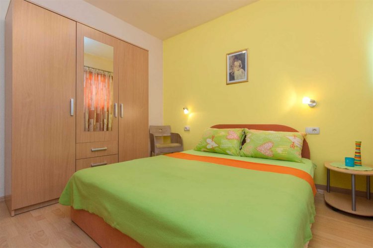 Nevo A2+2 no.1 (1009-MVF)