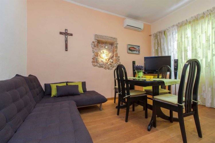 Nevo A2+2 no.1 (1009-MVF)