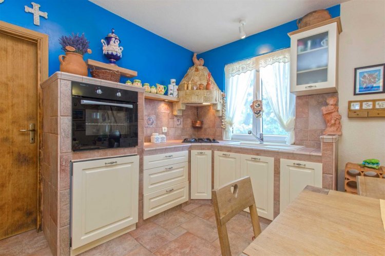 Nevo A4+2 no.2 (1009-MVF)