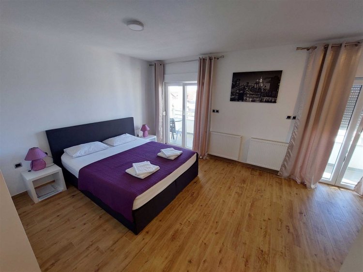 Daniel Studio no.2 (1012-DVS)