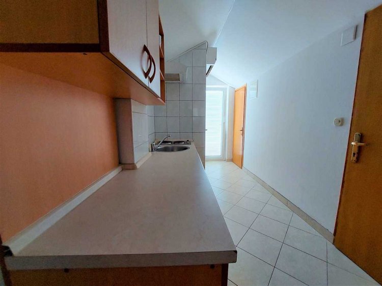 Neva A2 studio no.6 (1014-AVN-A3)