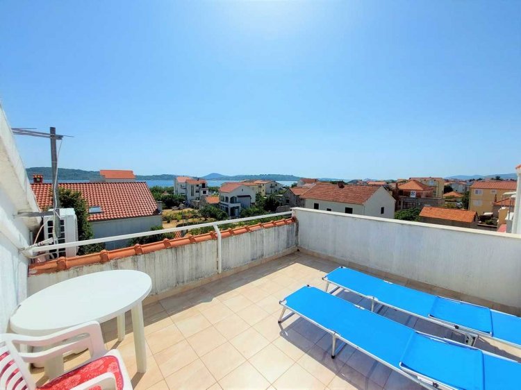 Neva A2 studio no.6 (1014-AVN-A3)