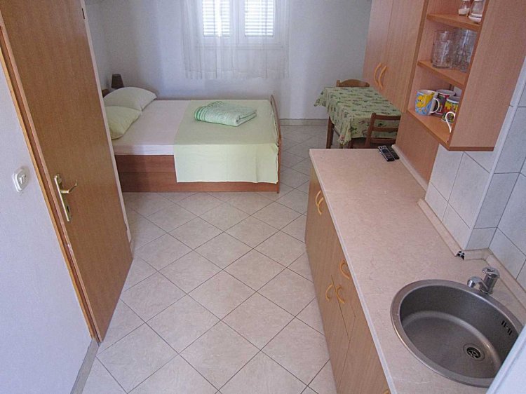 Neva A2 studio no.6 (1014-AVN-A3)