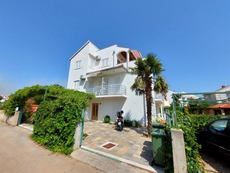 Neva A2 studio no.6 (1014-AVN-A3)