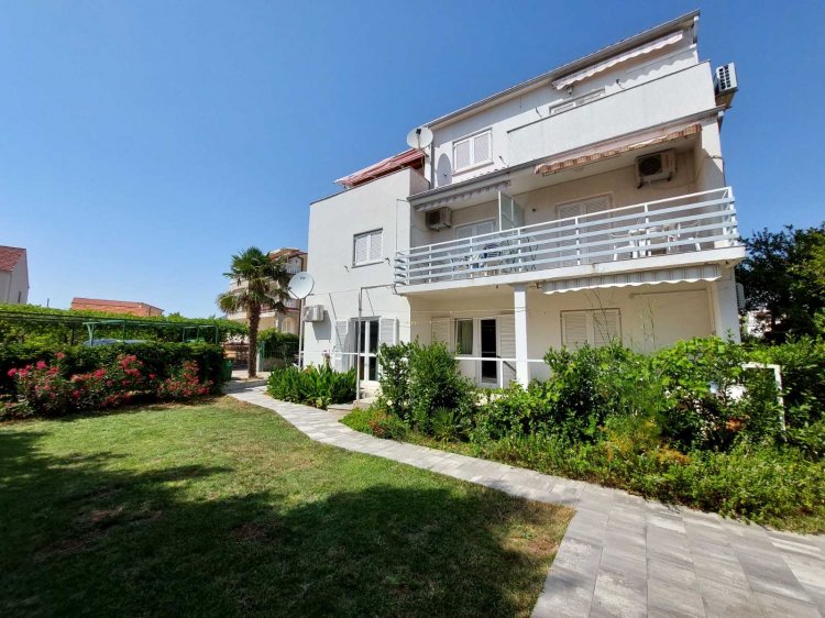 Neva A2 studio no.6 (1014-AVN-A3)