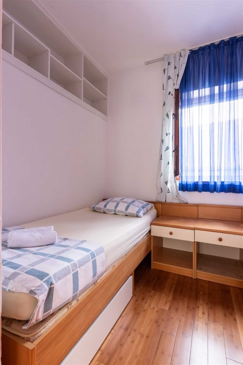 Zdena A4+1 no.2 (4003-ZMP-A2)