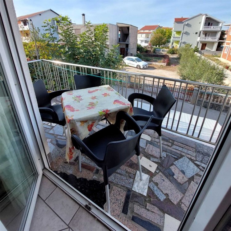 Popic A2+2 no.1 (1025-PVM-A1)