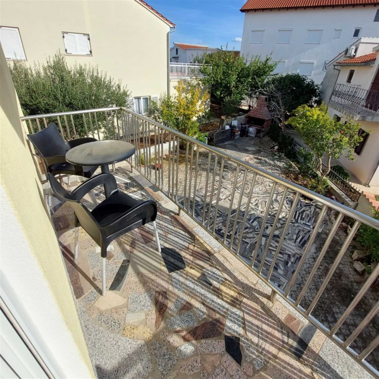 Popic A2+2 no.3 (1025-PVM-S3)