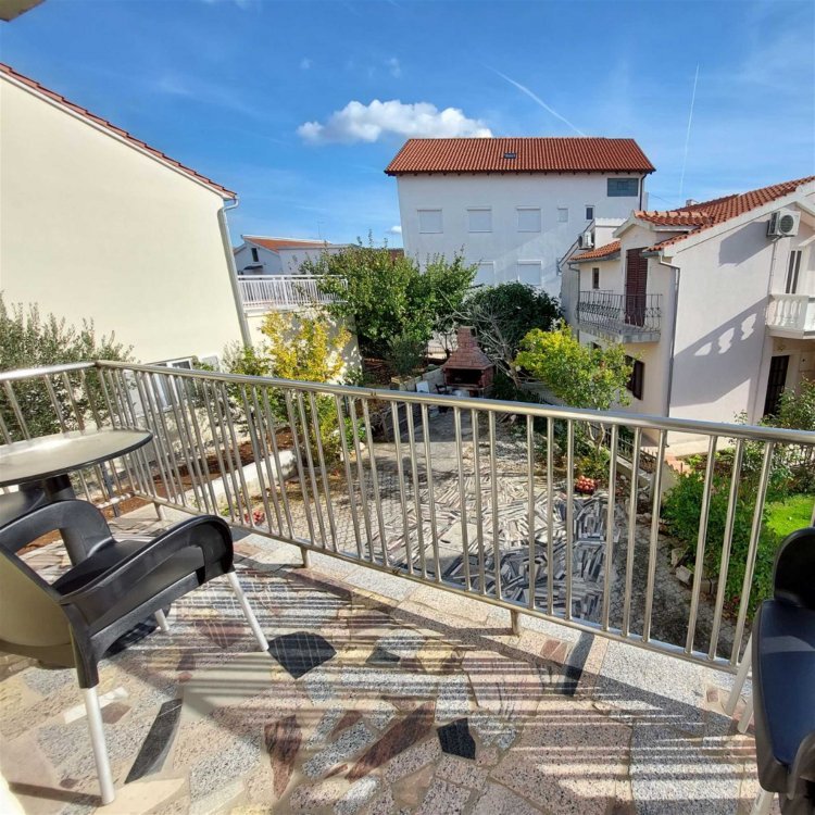 Popic A2+2 no.3 (1025-PVM-S3)