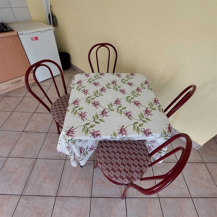 Popic A2+2 no.3 (1025-PVM-S3)