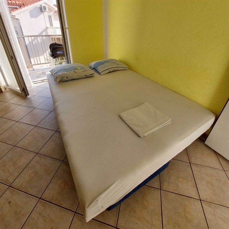 Popic A2+2 no.3 (1025-PVM-S3)