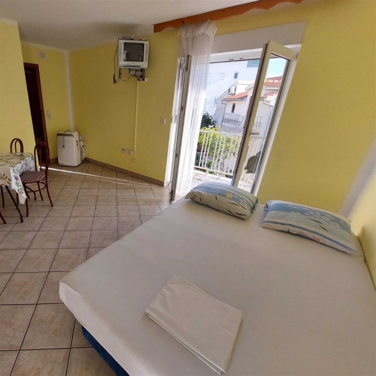 Popic A2+2 no.3 (1025-PVM-S3)