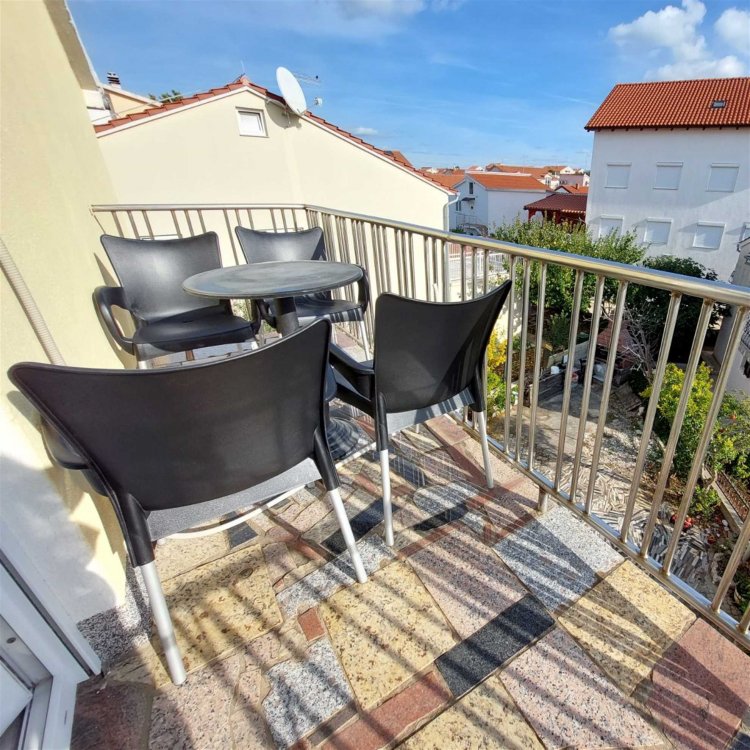 Popic A2+2 no.6 (1025-PVM-A6)