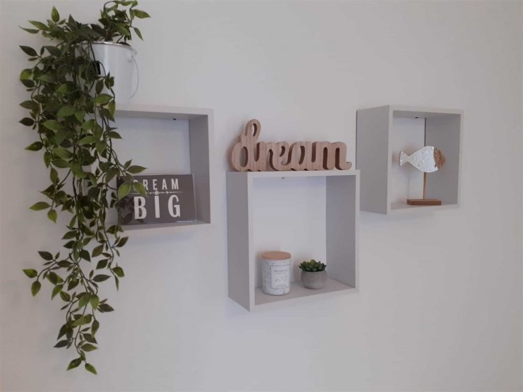Skocic room riva no.2