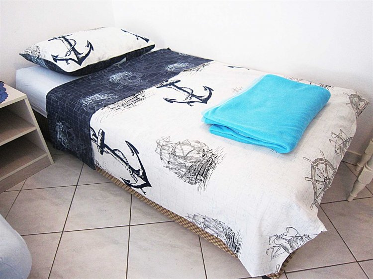 Jagoda studio 2+1 straga