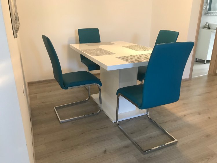 Živković (Tommy lux) A2+2 1.kat