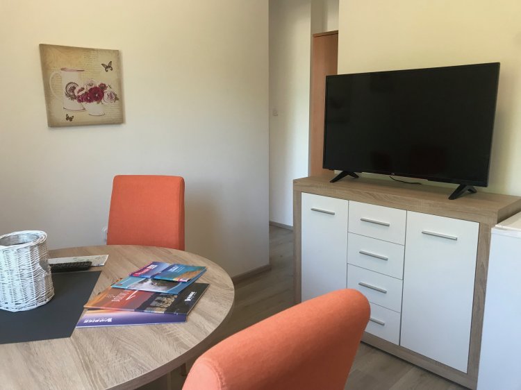 Živković (Tommy Lux) A2 2.kat