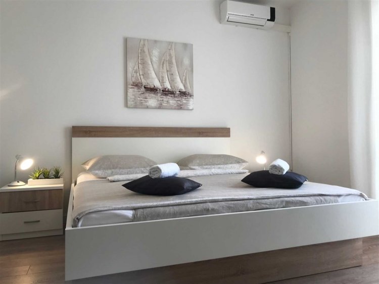 House Riva Room no.4