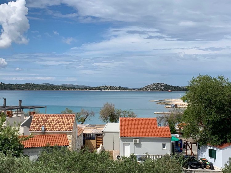 Grgo A4+1 2.kat (1018-AVG)