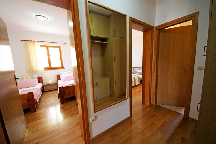 Apartment Mladena A4+1 no.2
