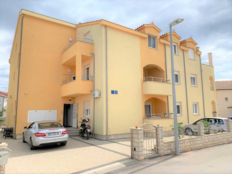 Pranjic A2 studio (1035-PVI-A6)