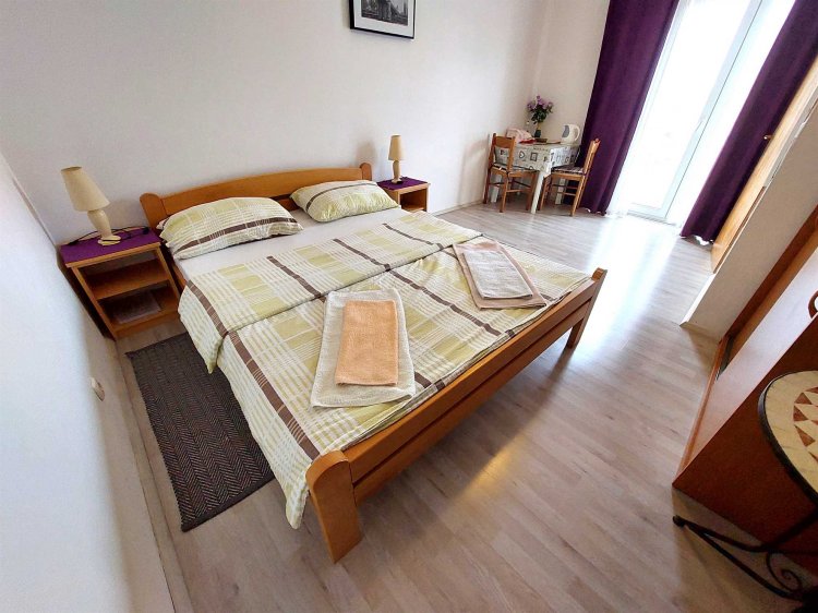 Gudelj Room no.1