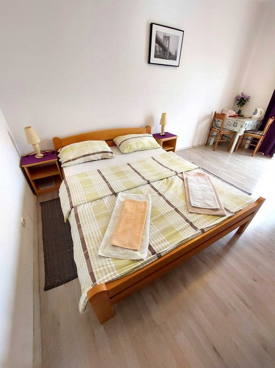 Gudelj Room no.1
