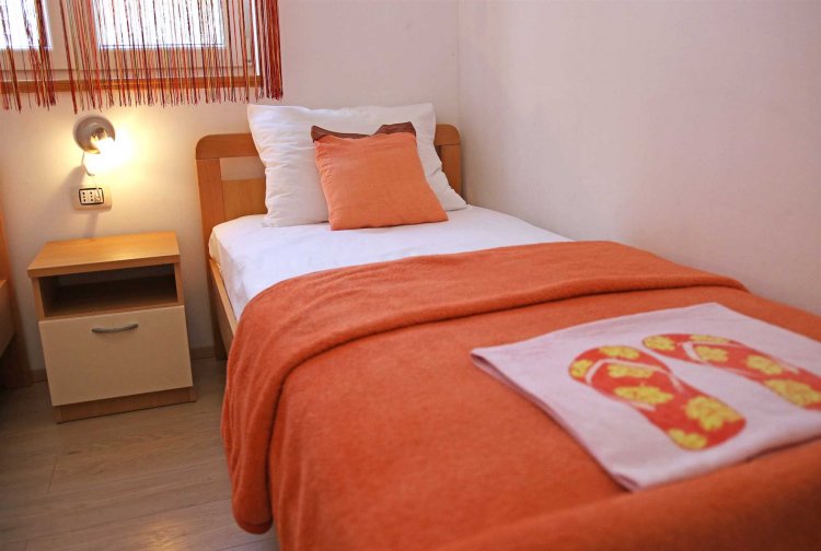 Apartment Mladena A4+1 no.4