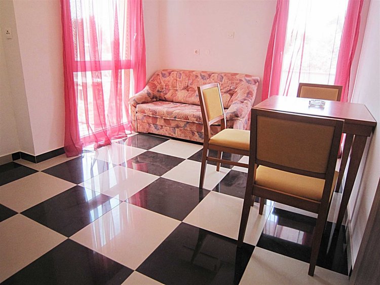 Rose apartment 2+2 no.2