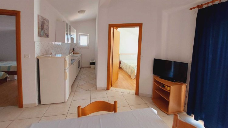 Apartment Helena no.1 4+1 ČSAD