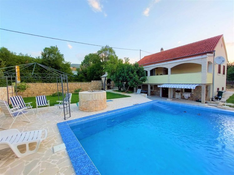 Holiday home Ana (1044-EDB)