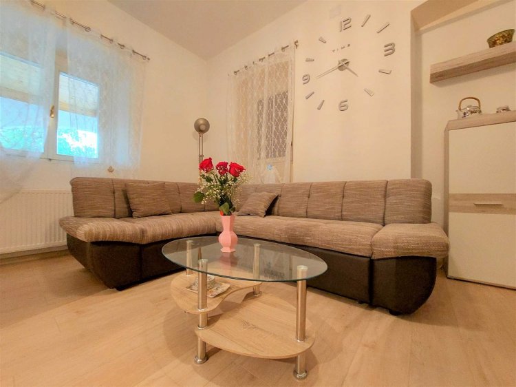 Holiday home Ana (1044-EDB)