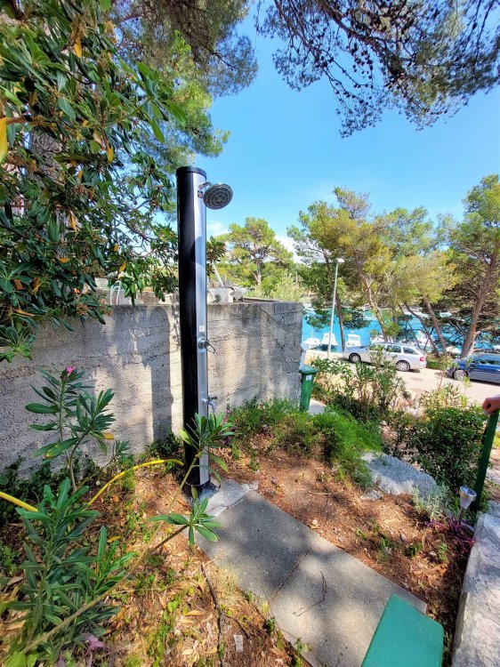 Sea front holiday home Boby 4+1