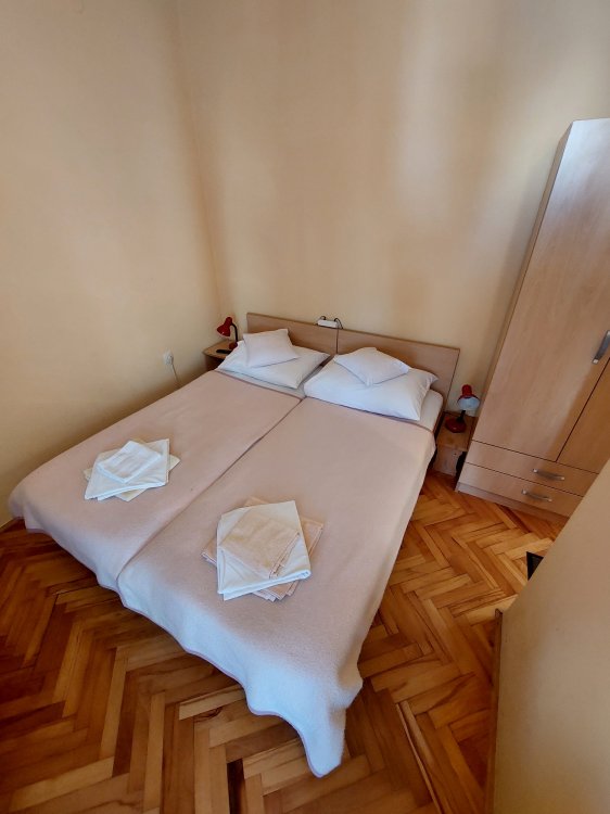 Hilda room no.2