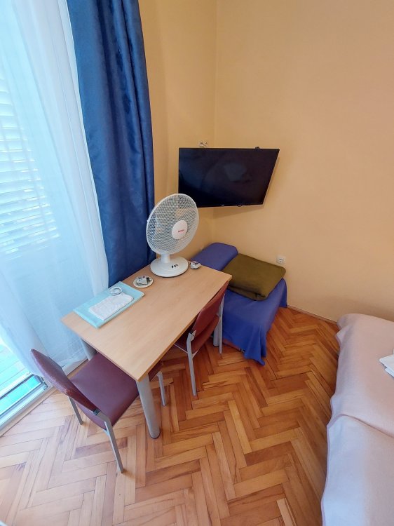 Hilda room no.2