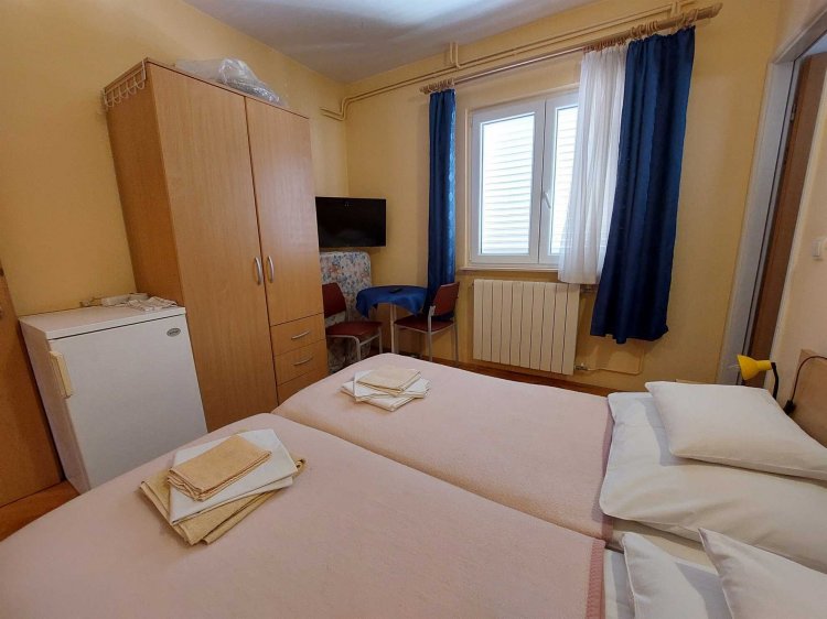 Hilda room no.3