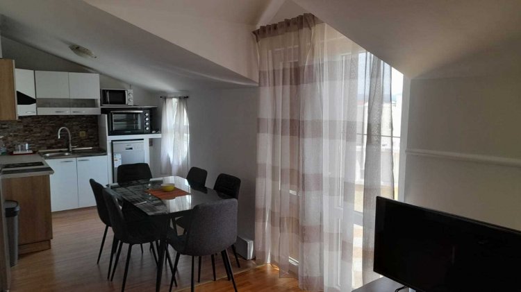 Apartment Edi A4+1 Vodice