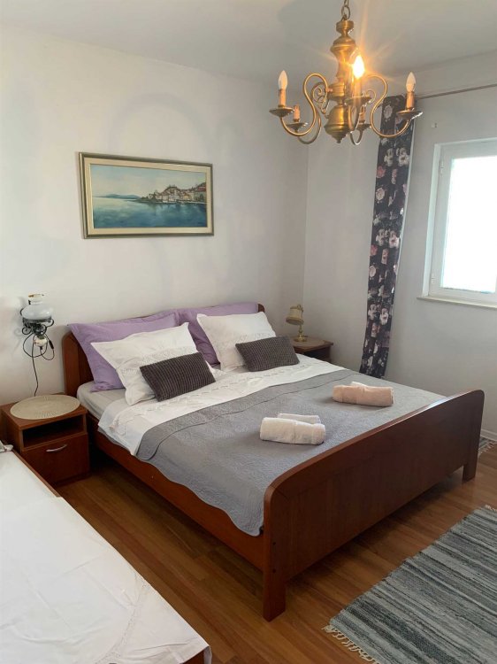 Apartment Jukic A6+2 no.2
