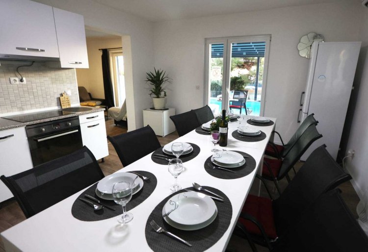 Holiday Home Plesure - Brodarica