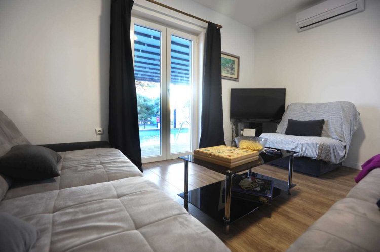 Holiday Home Plesure - Brodarica